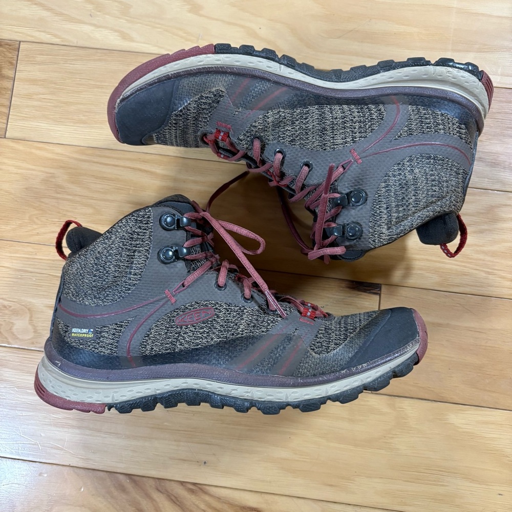 Keen Terradora Mid Boots Womens Sz 7.5 Brown Waterproof Hiking Shoes Very good - Picture 1 of 9
